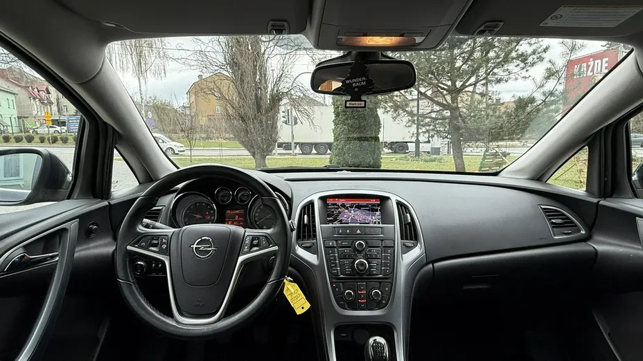 OPEL Astra -