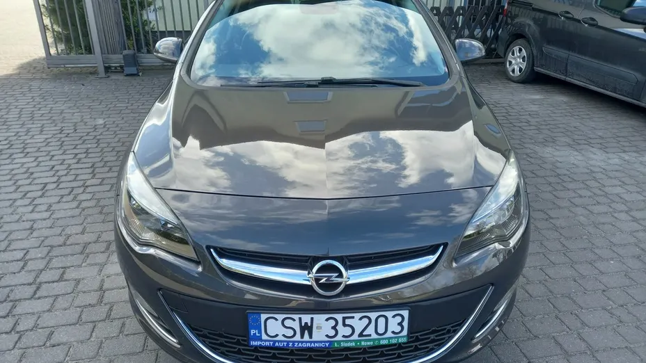 OPEL Astra -