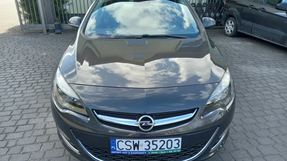 OPEL Astra -