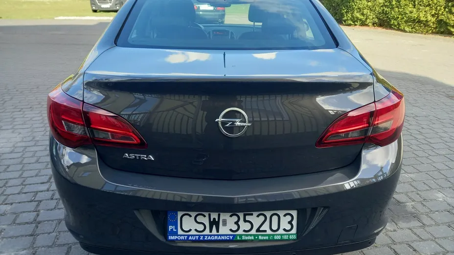 OPEL Astra -