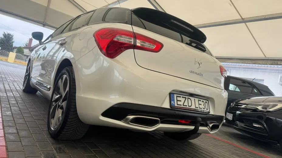 CITROEN DS5 -