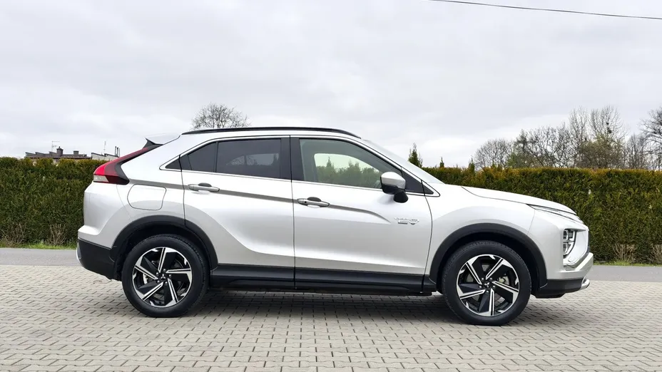 MITSUBISHI Eclipse Cross -