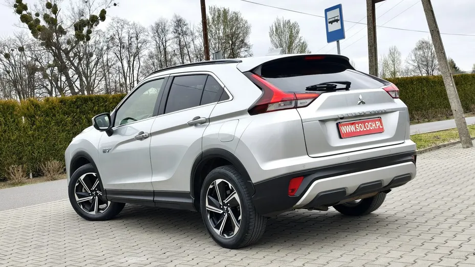 MITSUBISHI Eclipse Cross -