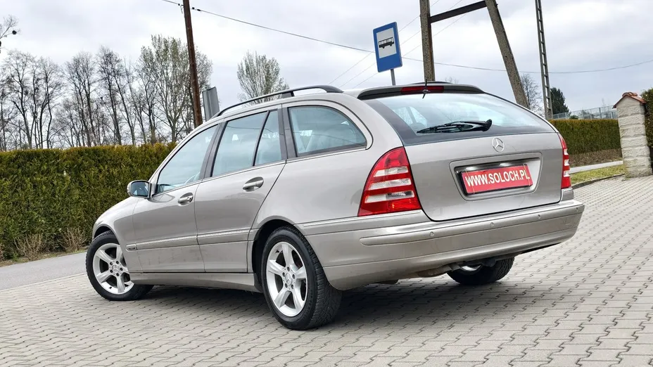 MERCEDES-BENZ C Klasa -