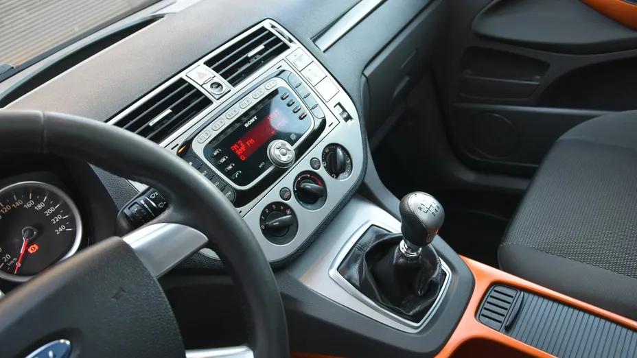 FORD Kuga -
