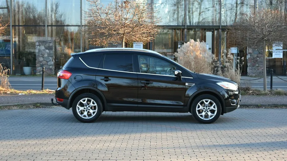 FORD Kuga -