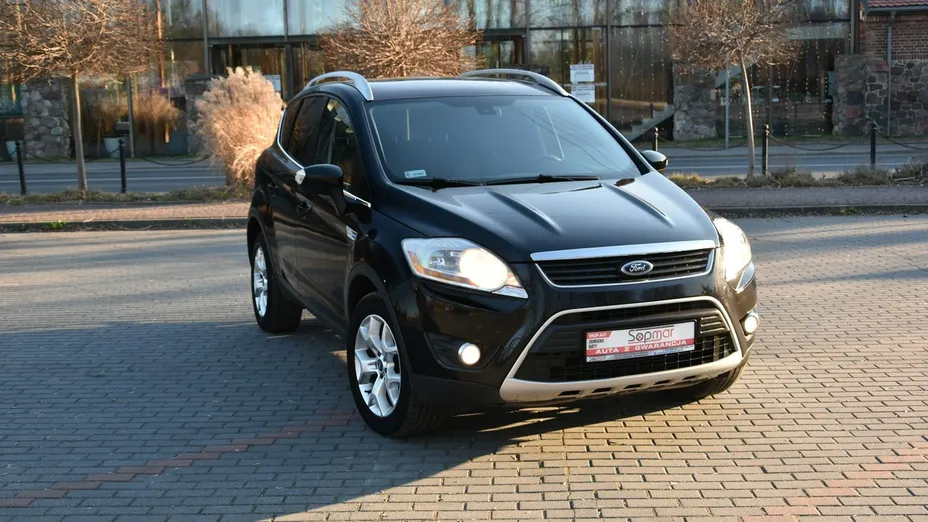 FORD Kuga -