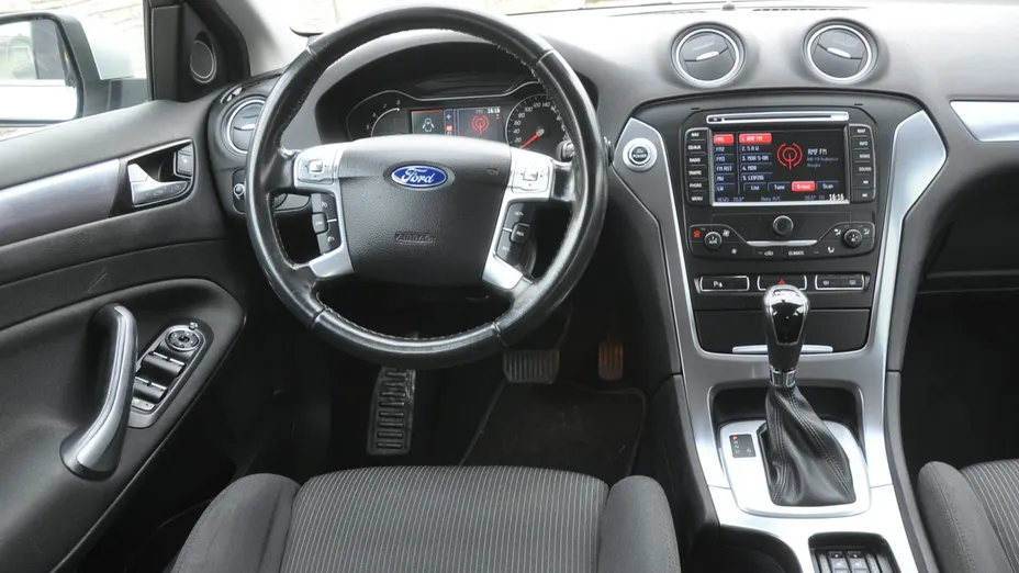 FORD Mondeo -