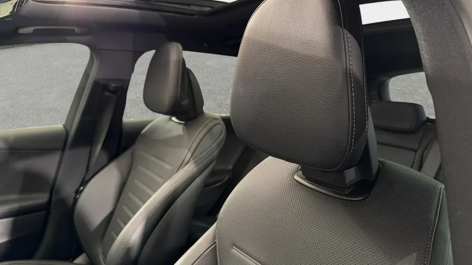 MERCEDES-BENZ C Klasa -