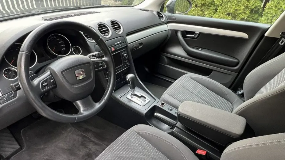 SEAT Exeo -