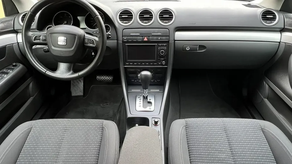 SEAT Exeo -