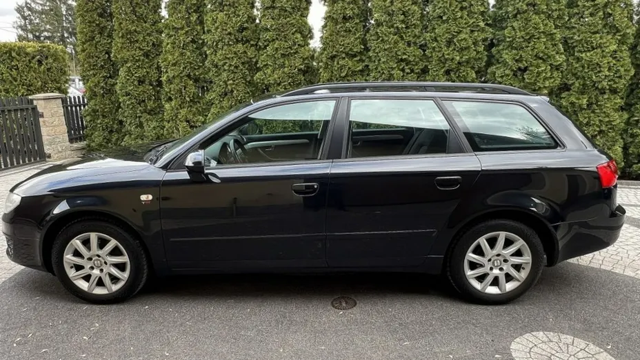 SEAT Exeo -