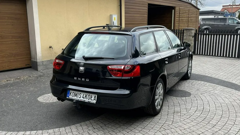 SEAT Exeo -