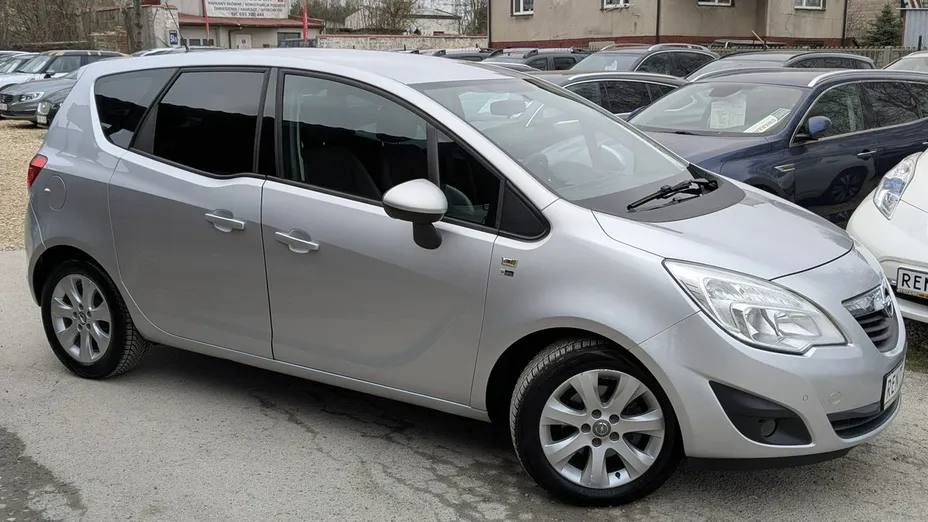 OPEL Meriva -