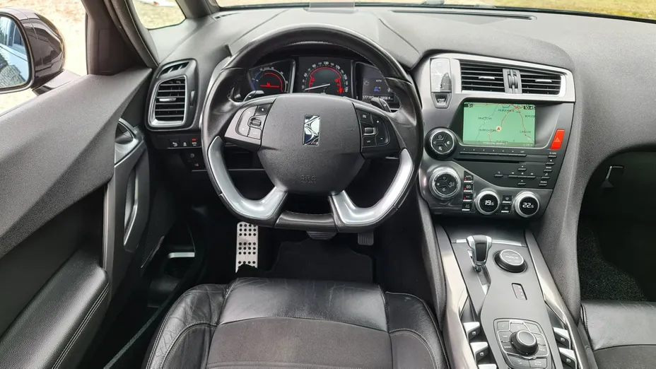CITROEN DS5 -