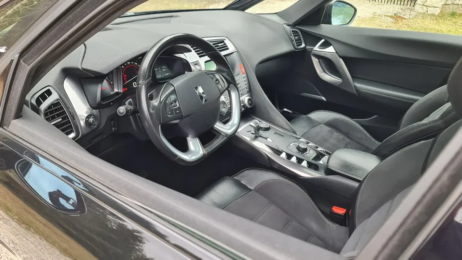 CITROEN DS5 -