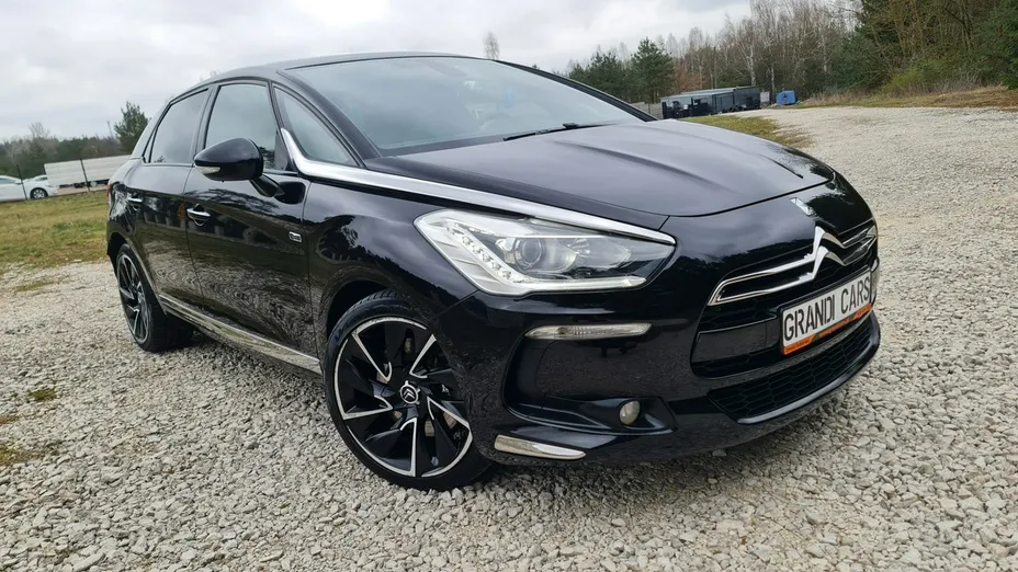 CITROEN DS5 -