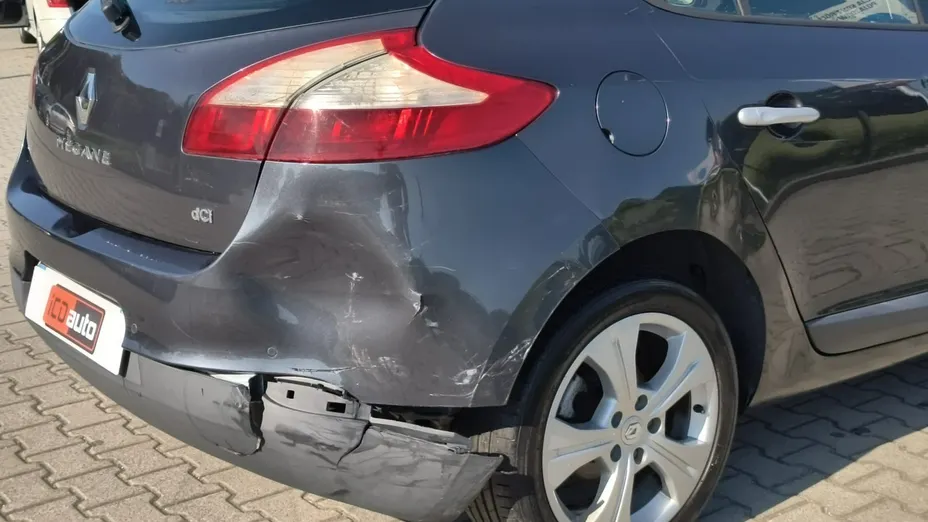 RENAULT Megane -