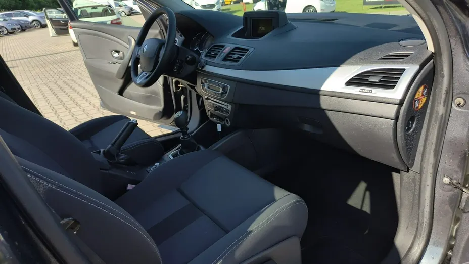 RENAULT Megane -