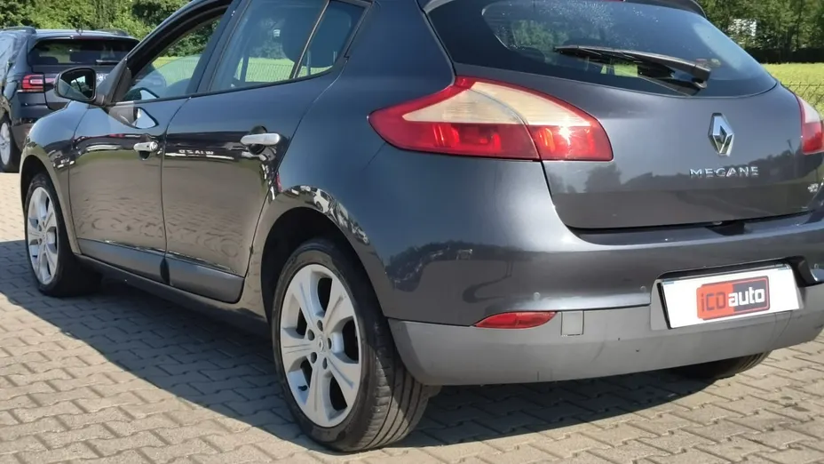 RENAULT Megane -