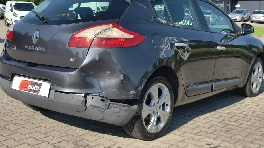 RENAULT Megane -