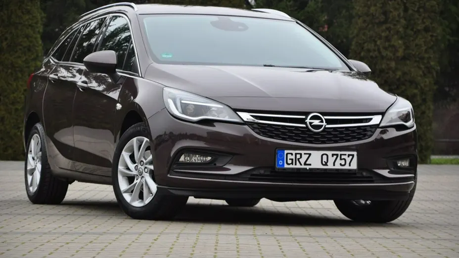 OPEL Astra -