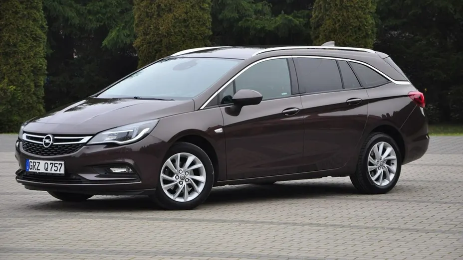 OPEL Astra -