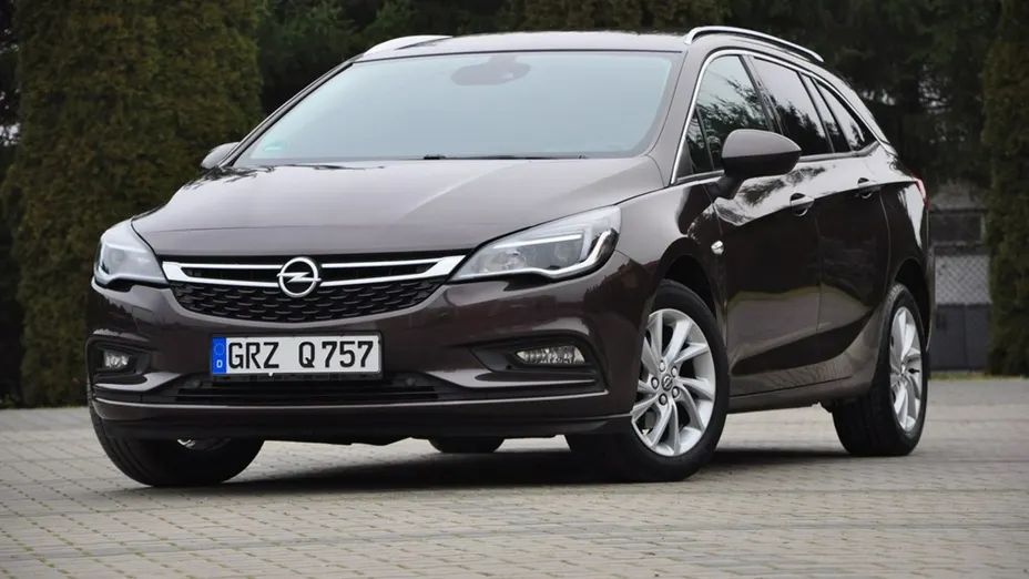 OPEL Astra -