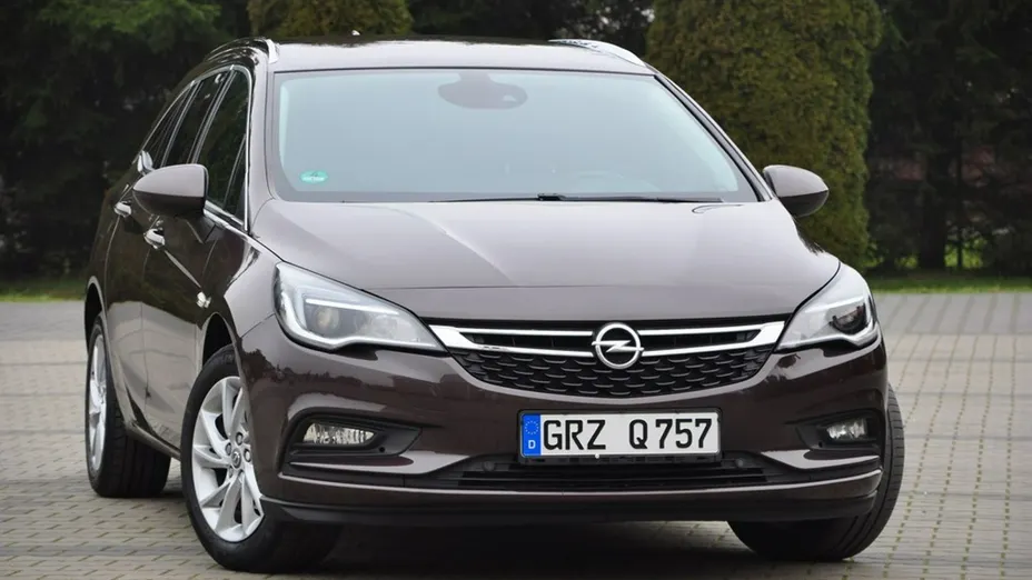 OPEL Astra -