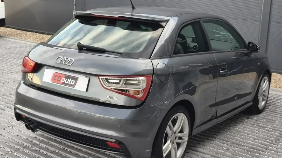 AUDI A1 -