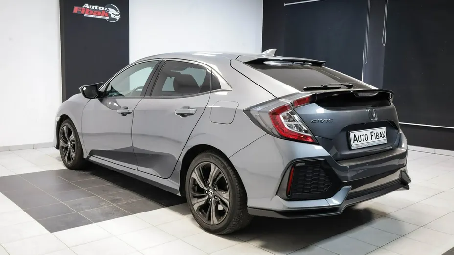 HONDA Civic -