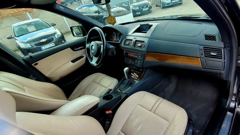 BMW X3 -
