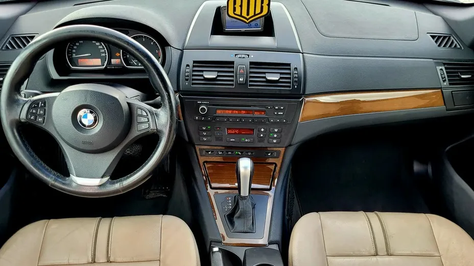 BMW X3 -