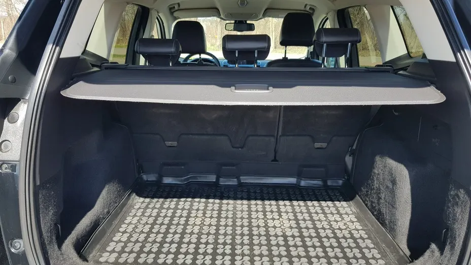 FORD Kuga -