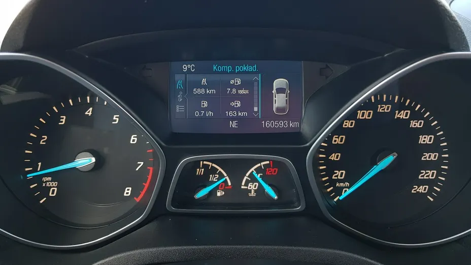 FORD Kuga -