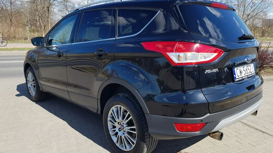 FORD Kuga -