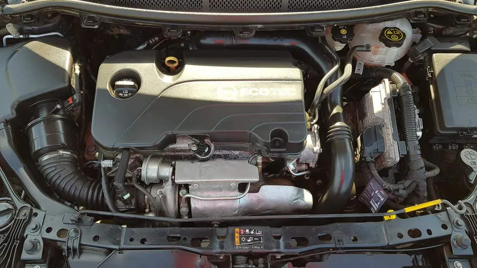 OPEL Astra -