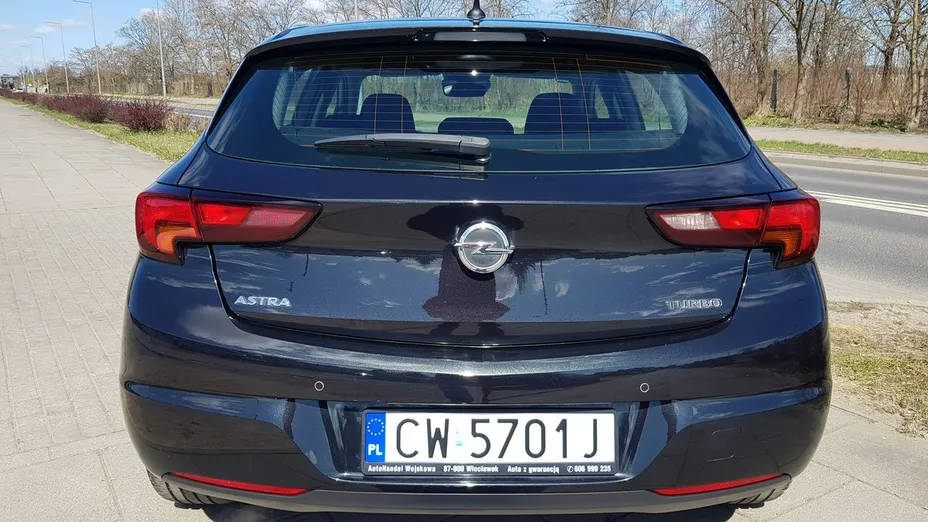 OPEL Astra -