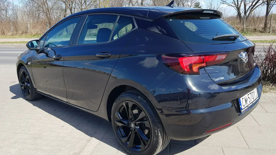 OPEL Astra -