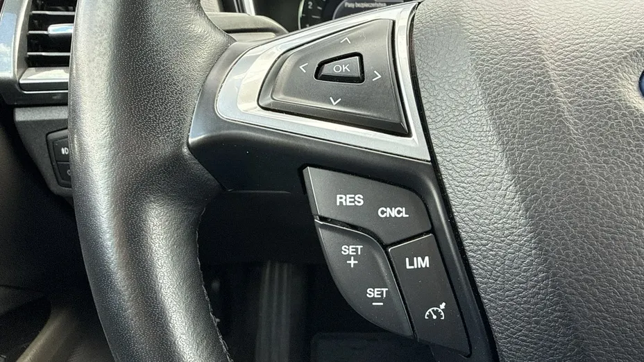 FORD Mondeo -