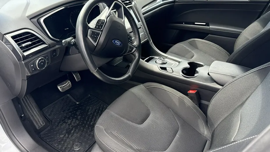 FORD Mondeo -