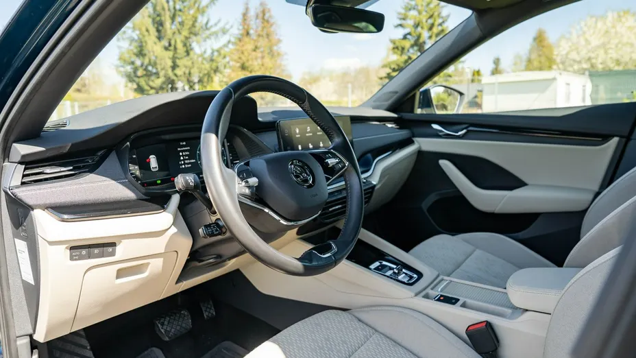 SKODA Octavia -