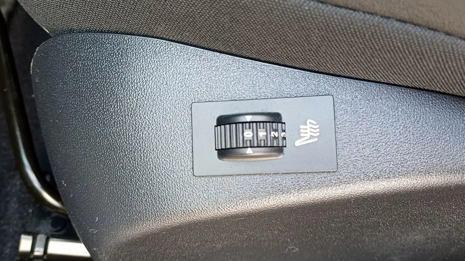 PEUGEOT 2008 -