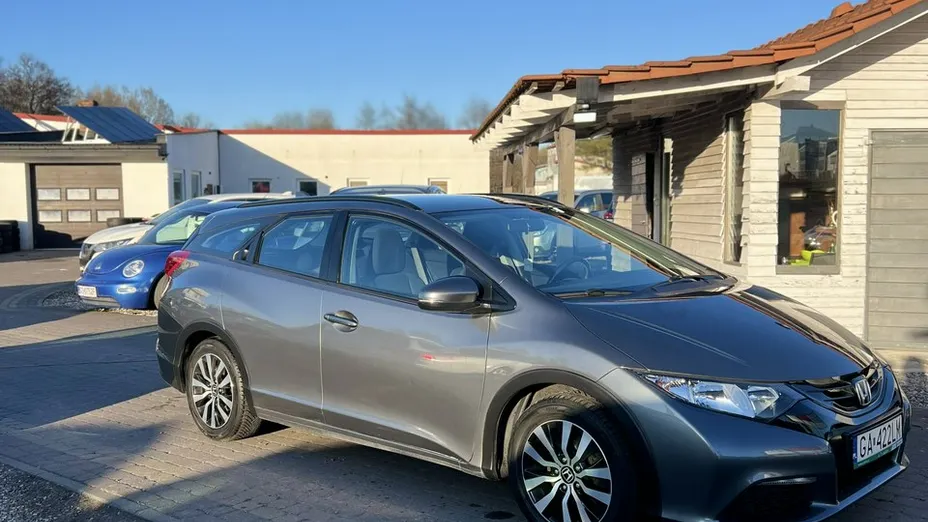HONDA Civic -