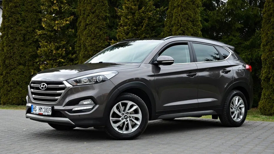 HYUNDAI Tucson -