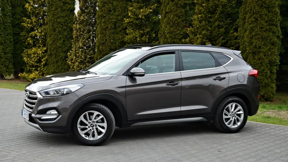 HYUNDAI Tucson -
