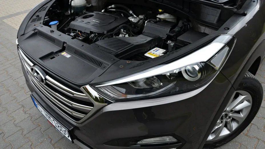 HYUNDAI Tucson -