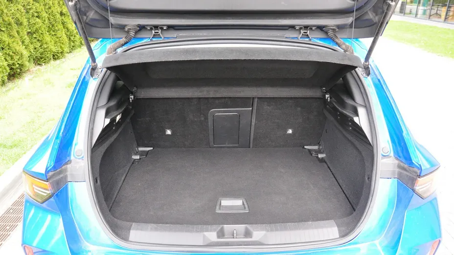OPEL Astra -
