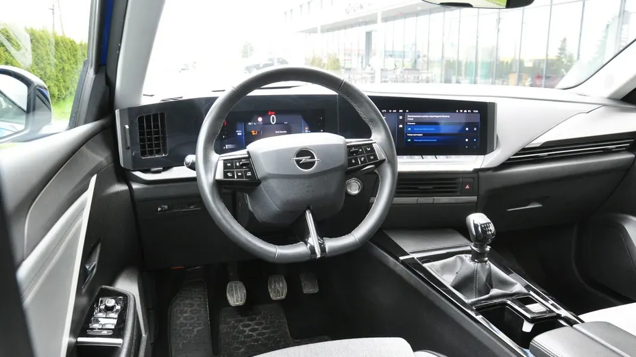OPEL Astra -