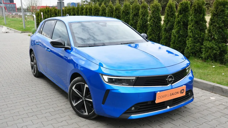 OPEL Astra -